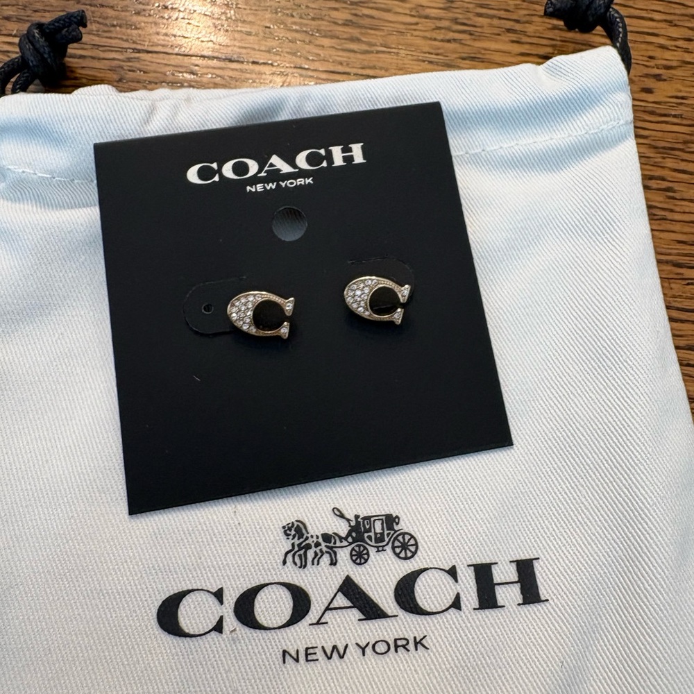 Coach Crystal C Logo Stud Earrings - Gold